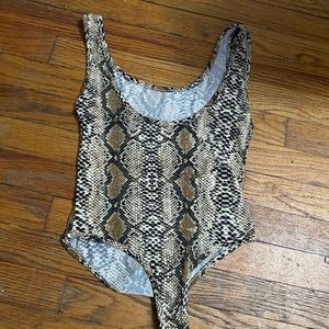 Body suit short sleeve shirts
